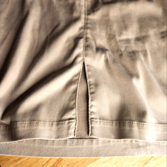 Suede Guess Skirt Size 31" - Picture 2 of 8